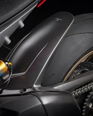 Parafango posteriore DUCATI in CARBONIO.
