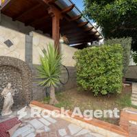 TRILOCALE CON SPAZIO ESTERNO