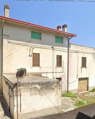 Casa indipendente di 465 m² con più di 5 locali e 