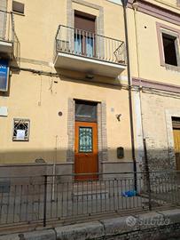 immobile indipendente ristrutturato ammobiliato