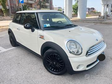 Mini 1.4 BENZ/ 75CV 16V "Ray" COME NUOVA!