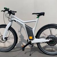 Bicicletta elettrica mercedes smart "guasta "