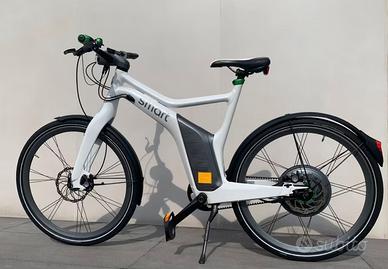 Bicicletta elettrica mercedes smart "guasta "