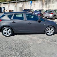 Opel Astra J 1.7 CDTI