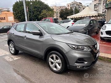 Nissan Qashqai Aut. Finanziabile Garanzia Acc.Perm