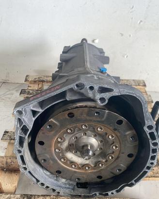 CAMBIO AUTOMATICO CON CONVERTITORE DI COPPIA BMW S