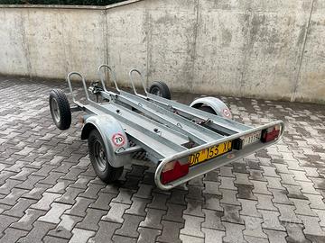 Carrello per moto Umbra Rimorchi 3 posti