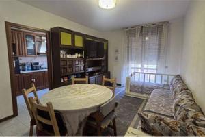 Appartamento di 82 m² con 4 locali e box auto a Ca