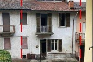 Immobile in asta di 114 m² con 2 locali a Taino