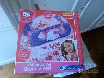 La fabbrica dei braccialetti