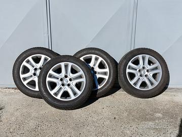 Gomme invernali termiche opel astra