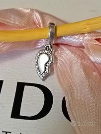 charm Pandora 