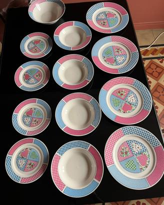 Set piatti dipinti per 4 persone