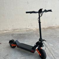 Monopattino elettrico (joyor s10)