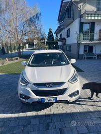 Hyundai  ix35