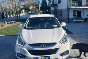 Hyundai  ix35