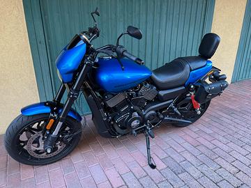 Harley Davidson street Road 750