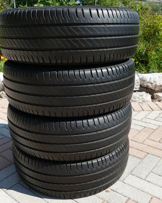gomme estive Michelin 235\65\16C 115\113R al 85