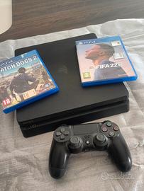 PS4 slim 500GB nera + 2 giochi 