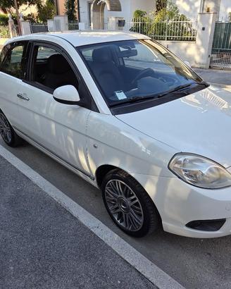 Lancia Ypsilon 1.2 Gpl  unicoproprietaria
