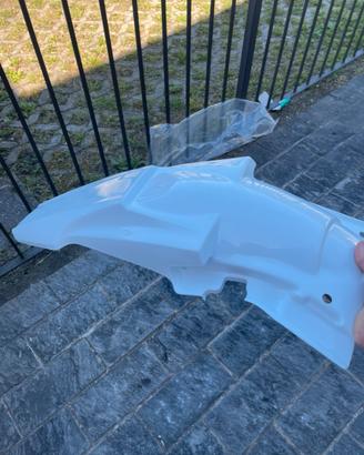 parafango posteriore bianco x valenti 50 o rmz 250