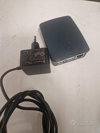 Raspberry Pi4 model B 2018- 4Gb + aliment