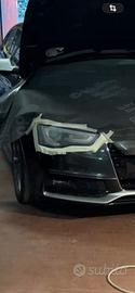 Rinnovo fari auto
