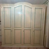 Armadio in legno