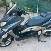 Yamaha T Max