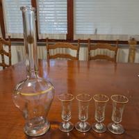 Liquoriera in vetro soffiato e bicchierini