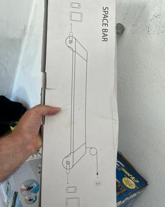 Porta monitor con prese usb