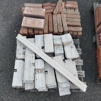 Listelli/angolari in travertino