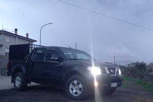 Nissan Navara 2.5 dCi 4 porte Double Cab SE
