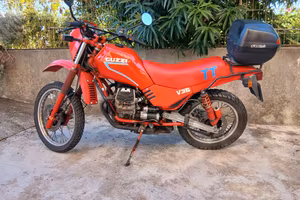 moto guzzi v 35 TT