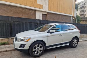 VOLVO XC60 D5