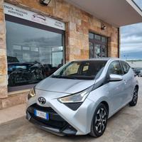 Toyota Aygo Connect 1.0 VVT-i 72CV 5 porte x-busin