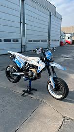 Husqvarna 450 pronto pista