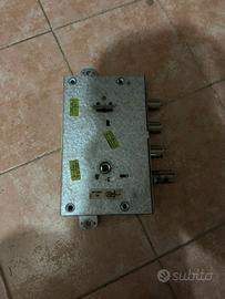 Serratura porta blidata