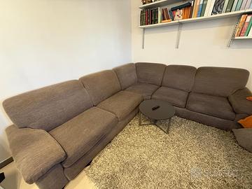 Divano a elle tre metri per due e mezzo