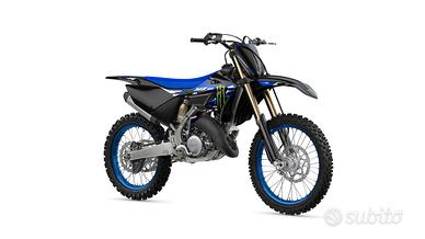 Yamaha YZ 125 LC monster energy 2027