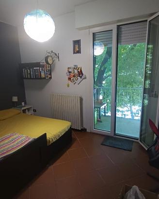Ampio appartamento, 4 camere 2 bagni