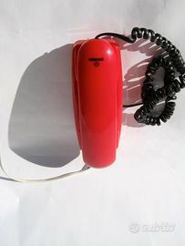 Telefono piccolo vintage rosso
