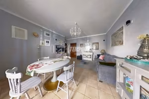 APPARTAMENTO P. TERRA CON GARAGE