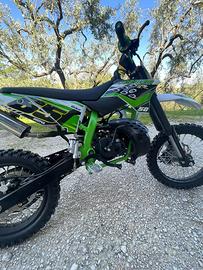 Mini-moto 50cc phantom 2 tempi