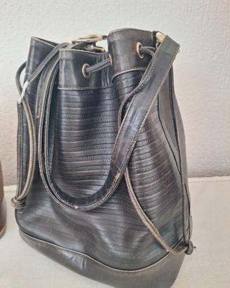 Borsa vintage Mario Valentino in vera pelle nera –