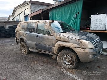 Ricambi Toyota Land Cruiser kdj 120 / 125