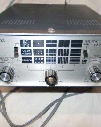 Attrezzatura  PAL PATTERN GENERATOR  LCG- 392