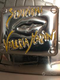 Portafiori Valeria Marini