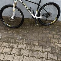 Scott Scale Rc 900