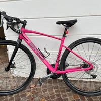 Bici gravel praticamente nuova